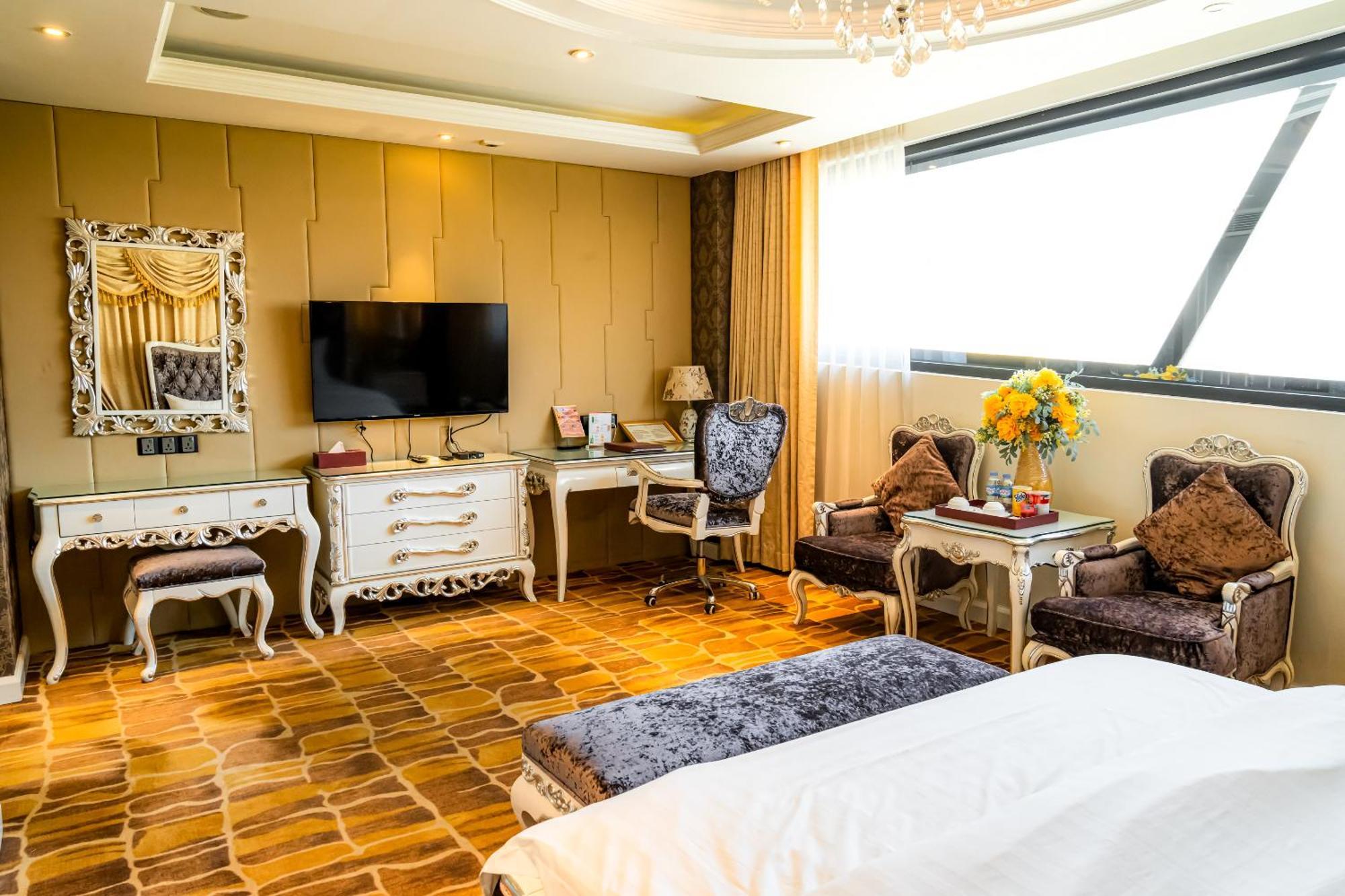 Hoang Trieu Hotel Хошимін Екстер'єр фото